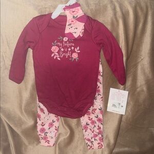 NWT Duck Duck Goose Baby Boy Set 6-9 Months “My Future is Bright”